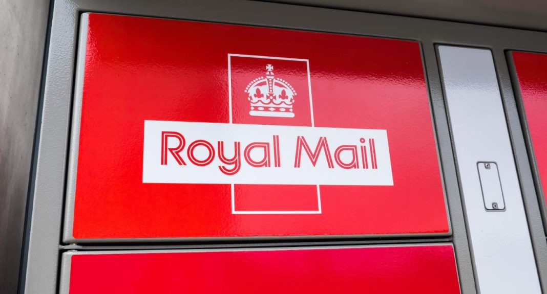 Co-op, Royal Mail Partner to Expand Parcel Locker Network
