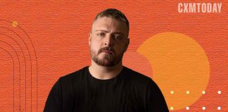 Turn a Customer into a Fan in One Moment James Dodkins, CX Evangelist at Pegasystems